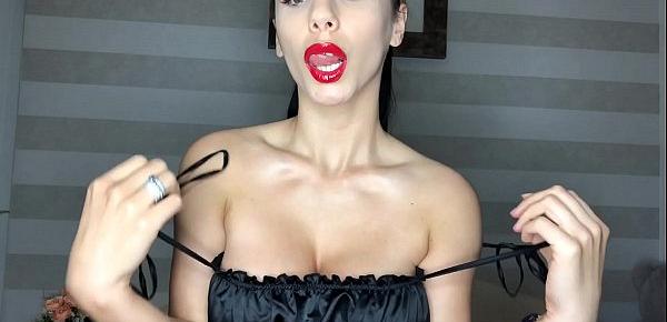  Red lips Juicy Big Tits and a big bbd dildo in Nelly Kent mouth